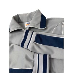 Vintage Women's 70s Nike Swoosh White Label Track Jacket Size Medium